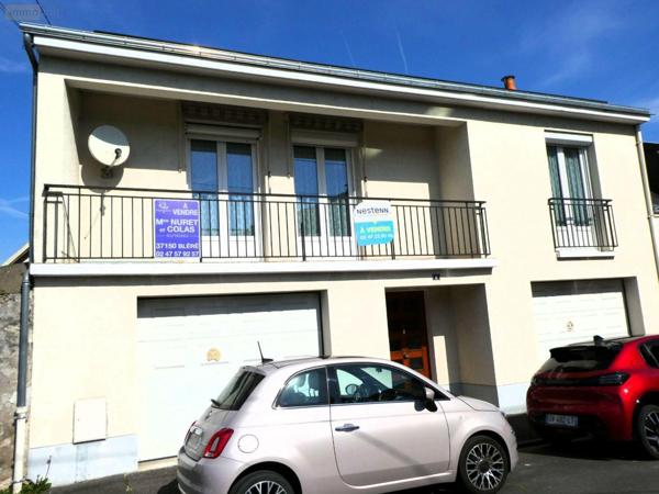 Maison de ville à vendre à Bléré dans l'Indre-et-Loire (37150), ref : 11893/502
