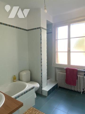 A vendre, SECLIN, maison 1955 rénovée, 4 chambres, dressing, jardin clos