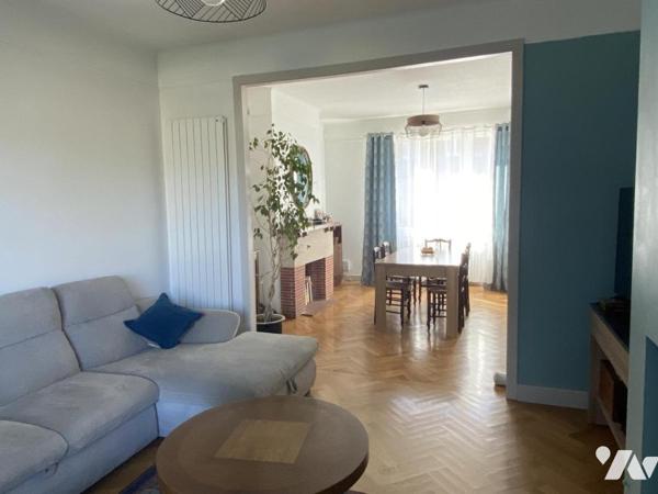 A vendre, SECLIN, maison 1955 rénovée, 4 chambres, dressing, jardin clos