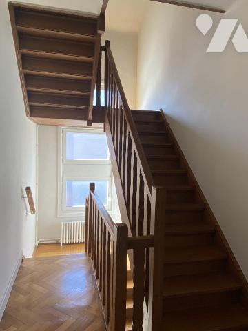 A vendre, SECLIN, maison 1955 rénovée, 4 chambres, dressing, jardin clos