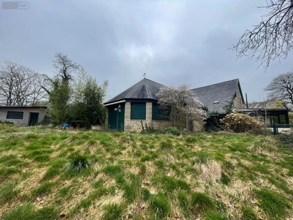 Maison à vendre à Lassay-les-Châteaux en Mayenne (53110), ref : 526