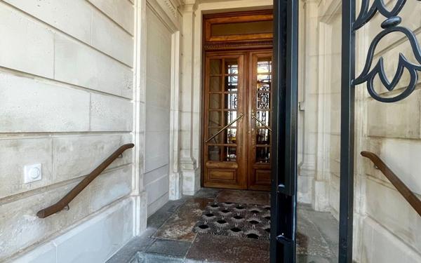 Appartement à vendre    2 pièces • 13,52 m2 La Rochelle