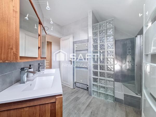 Maison contemporaine familiale – volumes exceptionnels