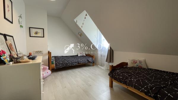 Maison 5 pièce(s) 4 chambre(s) 103 m²