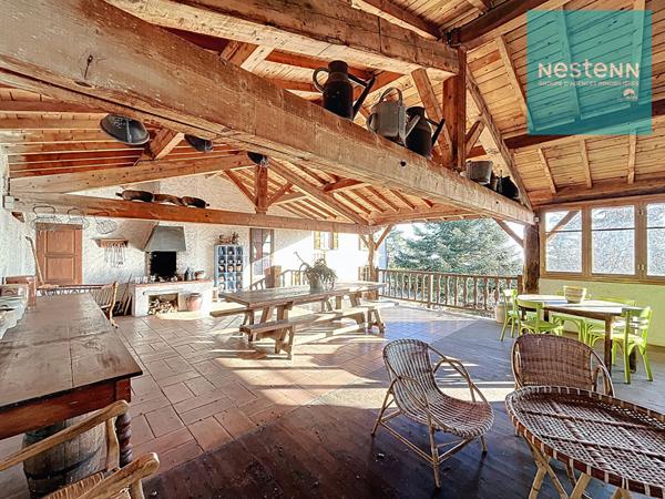 Maison d'environ 200 m² à vendre à Saint-Sixte - grand terrain de 1,5 hectare