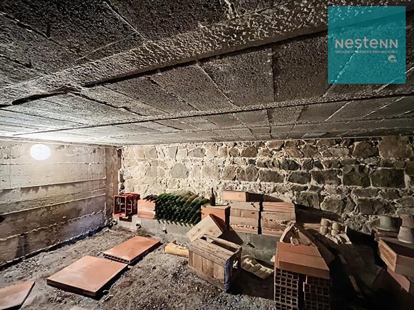 Maison d'environ 200 m² à vendre à Saint-Sixte - grand terrain de 1,5 hectare