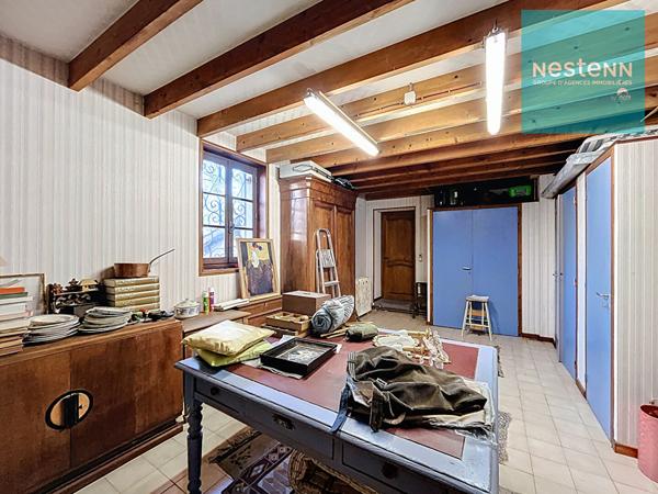 Maison d'environ 200 m² à vendre à Saint-Sixte - grand terrain de 1,5 hectare