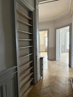 APPARTEMENT T7 A LOUER - LYON 2EME ARRONDISSEMENT Vaubecour-Mairie 224.36 m 2 2 995 € charges comprises par mois