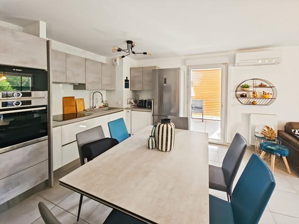 Le Pradet - Appartement T4 - Résidence récente avec piscine - Garage