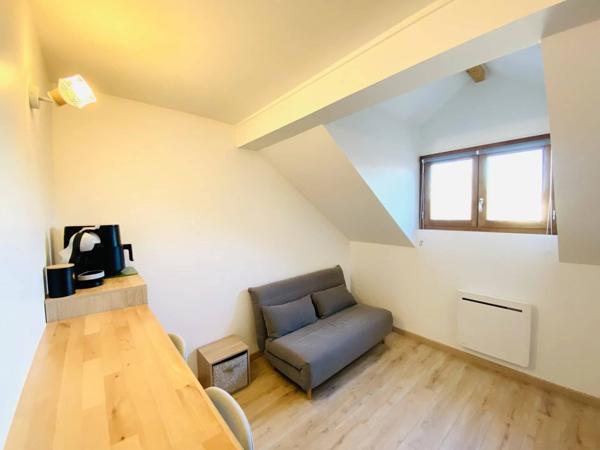T2 en duplex rénové - Epagny-Metz-Tessy (Gillon)