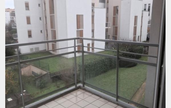 Vente à rafraîchir Lyon 8ème   