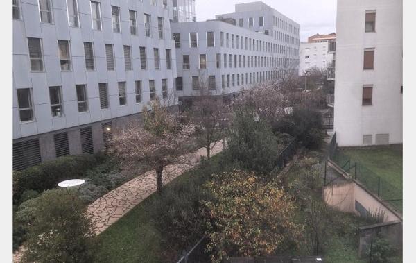 Vente à rafraîchir Lyon 8ème   