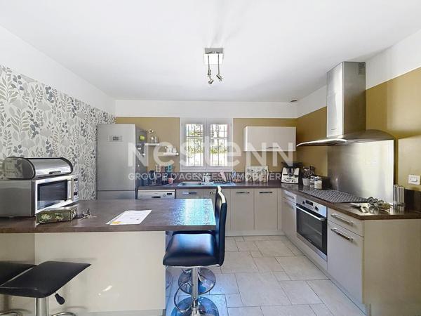 Maison Saint Maximin La Sainte Baume 5 pièce(s)