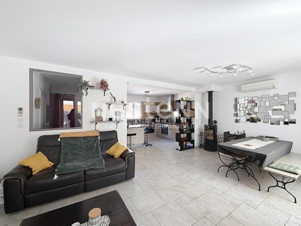 Maison Saint Maximin La Sainte Baume 5 pièce(s)