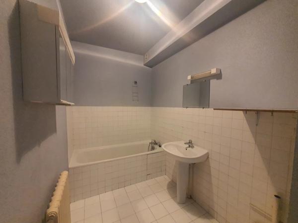 Location Appartement 3 pièces 100 m2 à Pont-du-Navoy