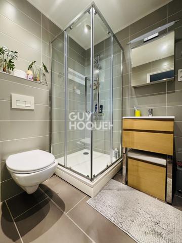 Maison à vendre de 8 pièces de 180 m²