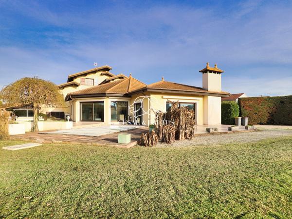 GENAS VILLA 402,64 m2