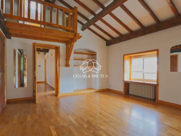 GENAS VILLA 402,64 m2