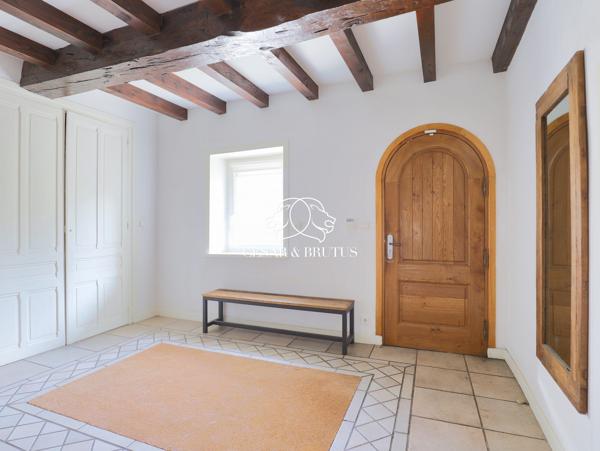 GENAS VILLA 402,64 m2