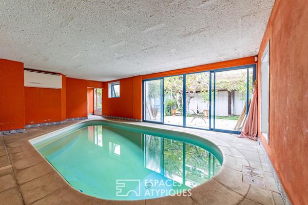 Maison de ville avec jardin et piscine