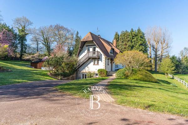 Blonville-sur-Mer, Maison 4 Chambres -  206 m² à vendre