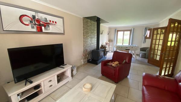 A VENDRE CETTE MAISON FAMILIALE À LA CAMPAGNE