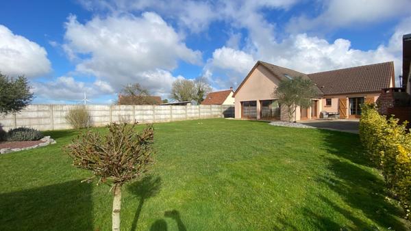 A VENDRE CETTE MAISON FAMILIALE À LA CAMPAGNE