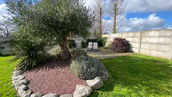 A VENDRE CETTE MAISON FAMILIALE À LA CAMPAGNE