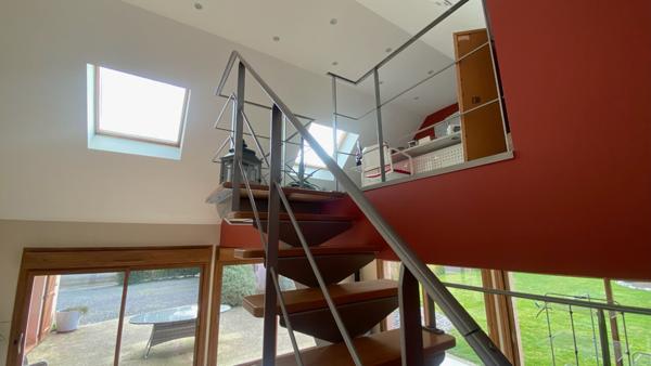 A VENDRE CETTE MAISON FAMILIALE À LA CAMPAGNE