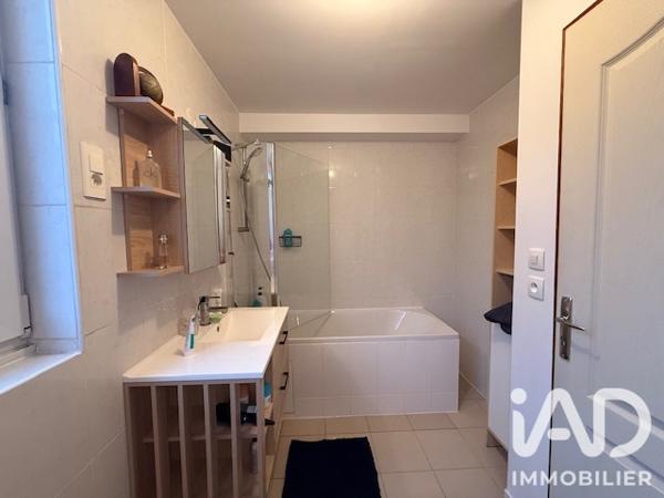 Immeuble à vendre 596 m² Landreville