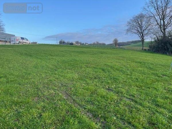 Terrain à Batir à vendre à La Chapelle-Gaugain dans la Sarthe (72310), ref : 13816/1102   
BOURG LOTISSEMENT RESIDENTIEL