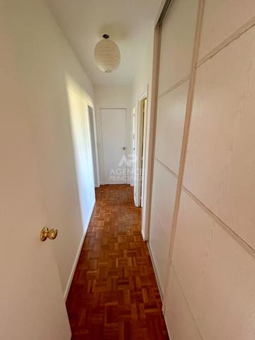 Appartement Poissy 4 pièce(s) 73 m2 329 000 € **  - Référence  9126