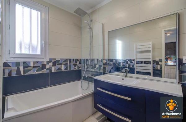 Vente Maison 6 pièces 95 m2 à Pierre-Bénite