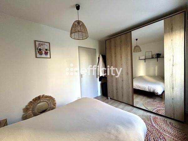 Appartement 2 pièces - 48 m² Exclusivité efficity