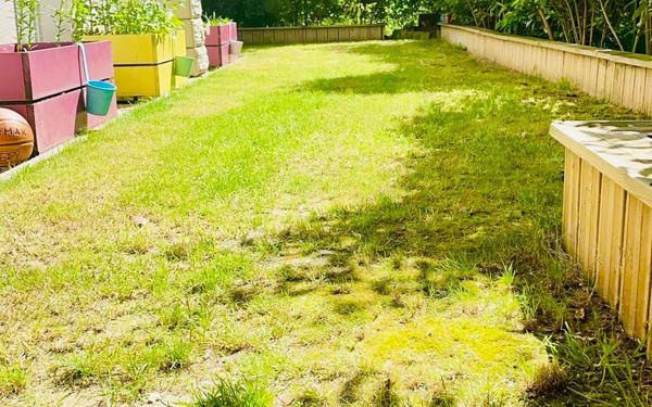 Appartement à vendre    4 pièces • 70 m2 Stains