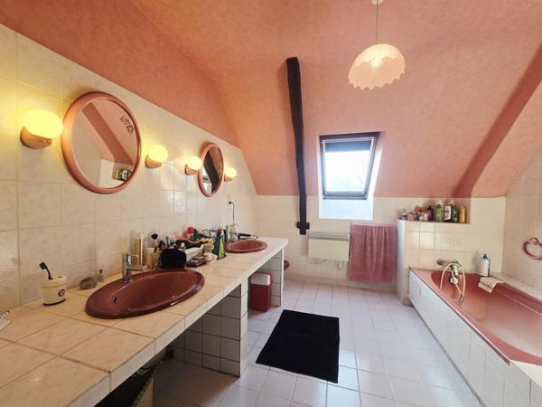 Immobilier Josselin (56120) – Maison de village 247m2 – 334 000 €