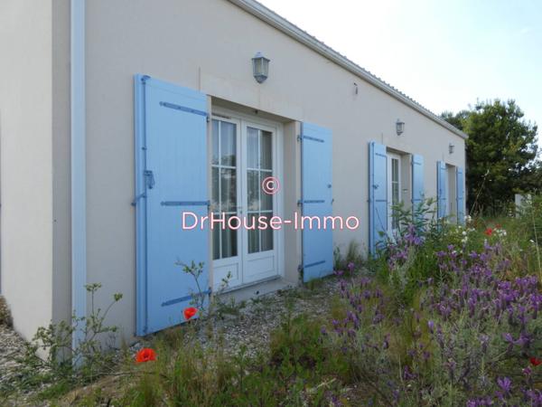 Immeuble à vendre 53 pièces de 900 m²