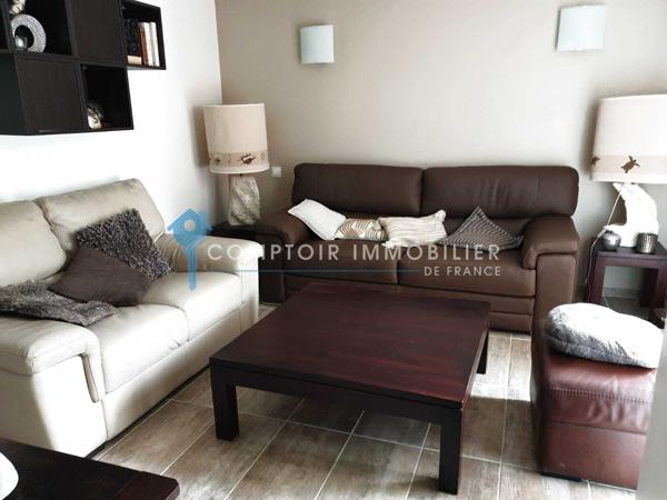 Maison
                                                                                                                                                                                                                                                                                                                        5 pièce(s)                                                                                                                                                                                                          4 chambre(s)                                                                                                                                                                                                          111  m²