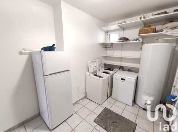 Maison à vendre 7 pièces 141 m² Lussac-les-Châteaux