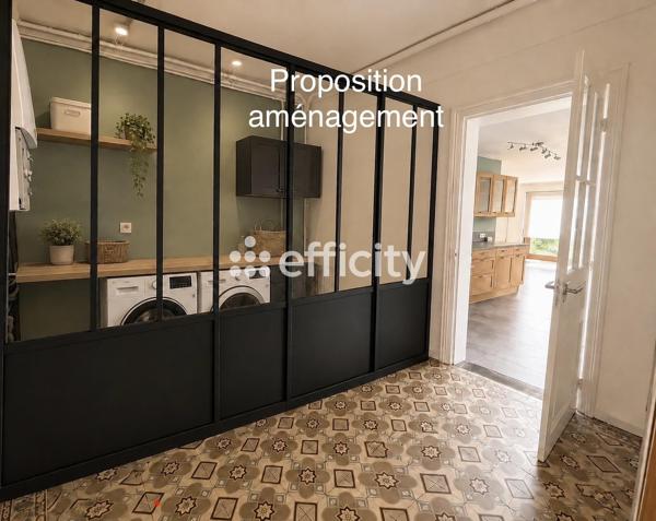 Maison
         6 pièces
        - 160 m² 349 000 € *
