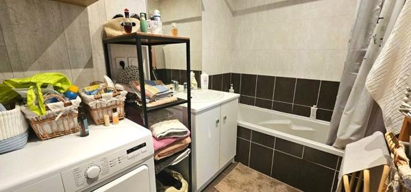 T3 AVEC GARAGE ET EXTERIEUR