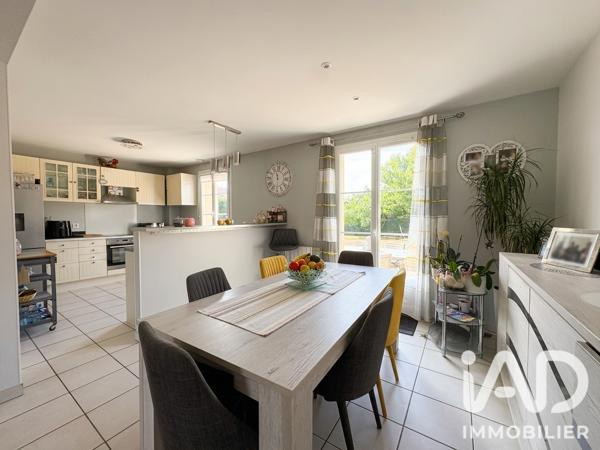 Maison à vendre 6 pièces 108 m² Le Mesnil-en-Thelle