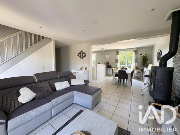 Maison à vendre 6 pièces 108 m² Le Mesnil-en-Thelle
