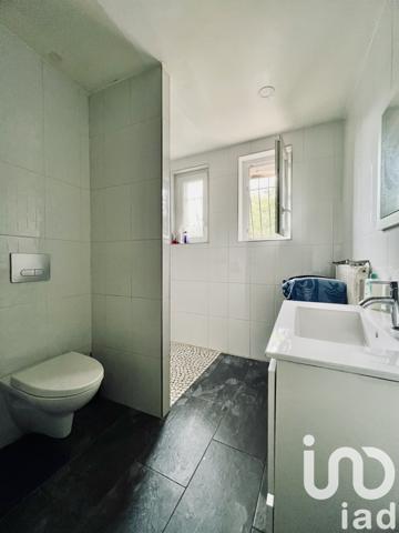 Maison à vendre 8 pièces 253 m² Le Chambon-Feugerolles