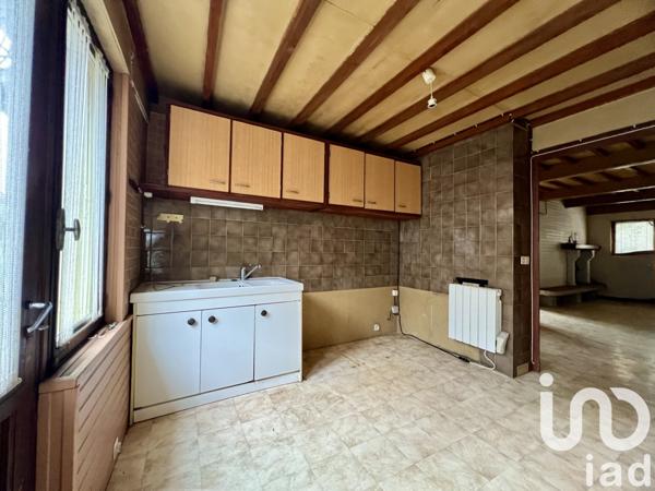 Maison à vendre 8 pièces 253 m² Le Chambon-Feugerolles