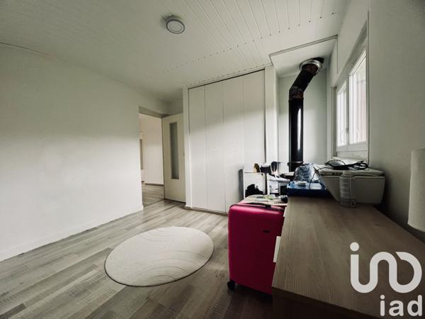 Maison à vendre 8 pièces 253 m² Le Chambon-Feugerolles