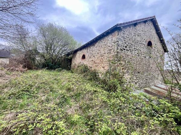 Grange à vendre 22 000 € Pageas 1 pièce 229 m² DPE