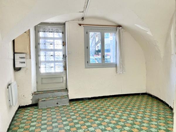 Maison à vendre 108 600 € Nizas 6 p 93 m² DPE C