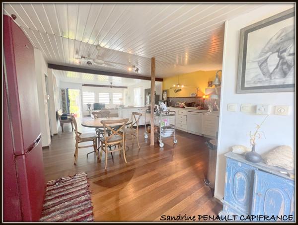 A VENDRE A KOUROU (GUYANE FRANCAISE) UNE BELLE MAISON T4 de 105 m² - TERRAIN DE 291 m² AU PRIX DE 215 000 €.