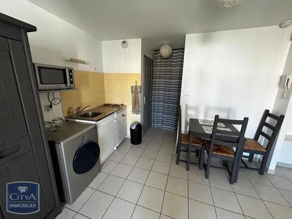 Appartement à louer 1 pièce 23.36m² Mâcon (71000)